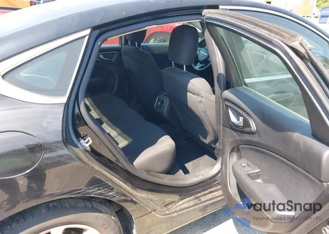 2016 Chrysler 200 Limited from USA, damaged, VIN 1C3CCCAB2GN121930